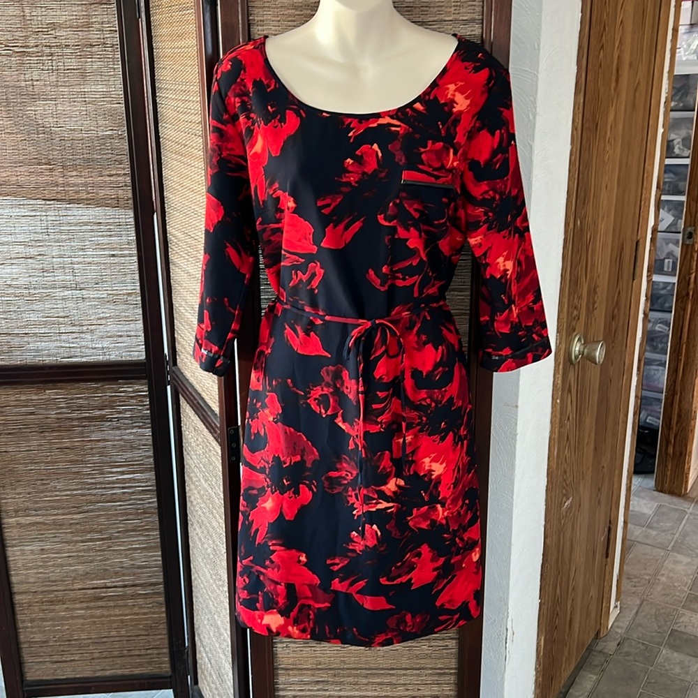 Merona  black red floral sheath dress size medium